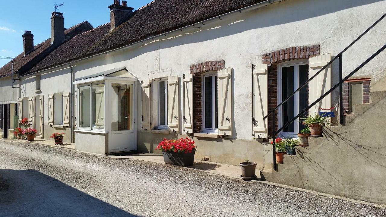 La Ferme Au Roy Villa Bernouil Exteriör bild